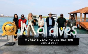 50 އަހަރަށްފަހު ކޯބިން ރާއްޖެއަށް، ރާއްޖޭގެ ރީތިކަމާއި، މެހުމާންދާރީއަށް ތަޢުރީފް!