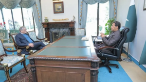 ޕޯލިއޯ ނައްތާލުމަށް އިމްރާން ޚާންއާއި މަޝްވަރާ ކުރުމަށް ބިލް ގޭޓްސް ޕާކިސްތާނަށް ވަޑައިގެންފި