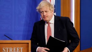 ރަޝިއާގެ 5 ބޭންކަކާއި، 3 މަހުޖަނަކާއި ދެކޮޅަށް އިނގިރޭސިވިލާތުން ދަތިކުރުމުގެ ފިޔަވަޅު އަޅައިފި