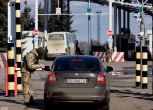 ރާއްޖެ ނާދެވި ޔޫކްރެއިންގައި އަދިވެސް 12 ދިވެހިން އެބަތިބި: ފޮރިން މިނިސްޓްރީ