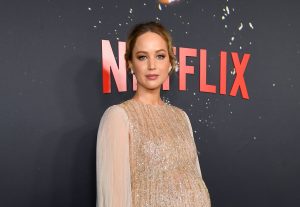 ޖެނިފާ ލޯރެންސް ވިހައިފި