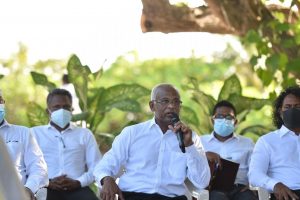 ބޯހިޔާވަހިކަމުގެ ވަޢުދާއިއެކު، ރައީސްގެ ގިނަ ވަޢުދުތަކެއް ކުރެންދޫއަށް