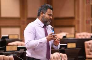 ސަރުކާރު ކުންފުނިތައް ވަނީ އަމިއްލަ ކުންފުނިތަކަށް އެތައް ސަތޭކަ މިލިއަނުން ދަރާފައި: ޝިޔާމް