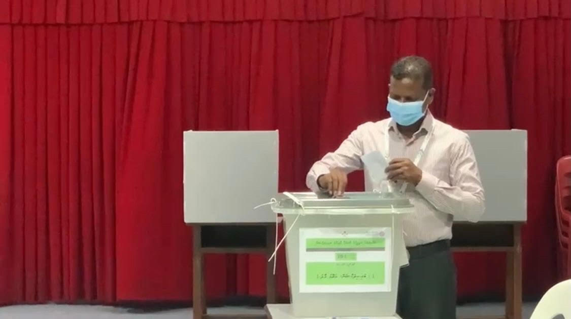 ވާދަވެރިކަން ބޮޑު ކޮމަންޑޫ ދާއިރާގެ ވޯޓުލުން ފަށައިފި