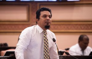 ޤަވާއިދާއި ޚިލާފަށް އުޅޭ ބިދޭސީންގެ މައްސަލަ ހައްލު ނުކުރެވުނު: ޒަރީރު