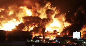 ސައުދީ އަރާމްކޯގެ ތެޔޮ ރައްކާކުރާ ސްޓޯރޭޖްތަކަށް ހޫތީންގެ ވަރުގަދަ ހަމަލާތަކެއް