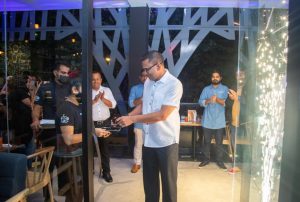 ގްލޯރިއާގެ ރަހަތަށް ހުޅުމާލޭ އަމީން އެވެނިއުއަށް