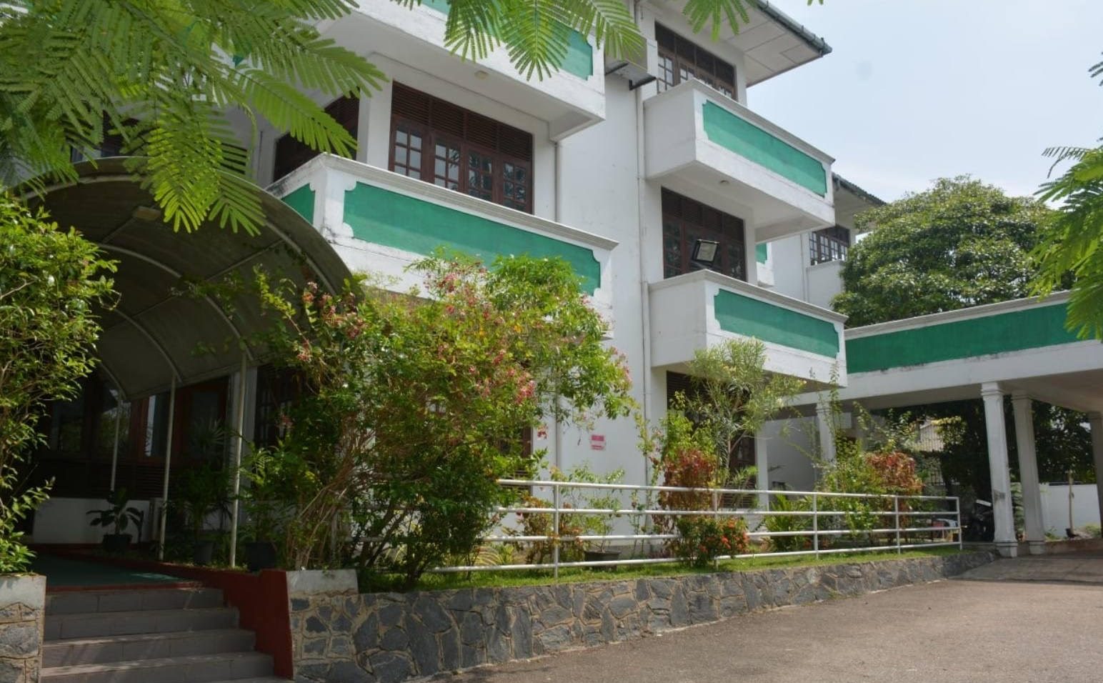 ސޯސަންވިލާގެ އަހަރީ ދުވަހު ޚާއްސަ ހަރަކާތްތަކެއް ބާއްވަނީ