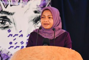 އަންހެނުންގެ ދުވަހު މާބޮނޑި، ފިނިފެންމާ، ކޭކް، ޗޮކްލެޓް ދިނުން މަނާކޮށްފި