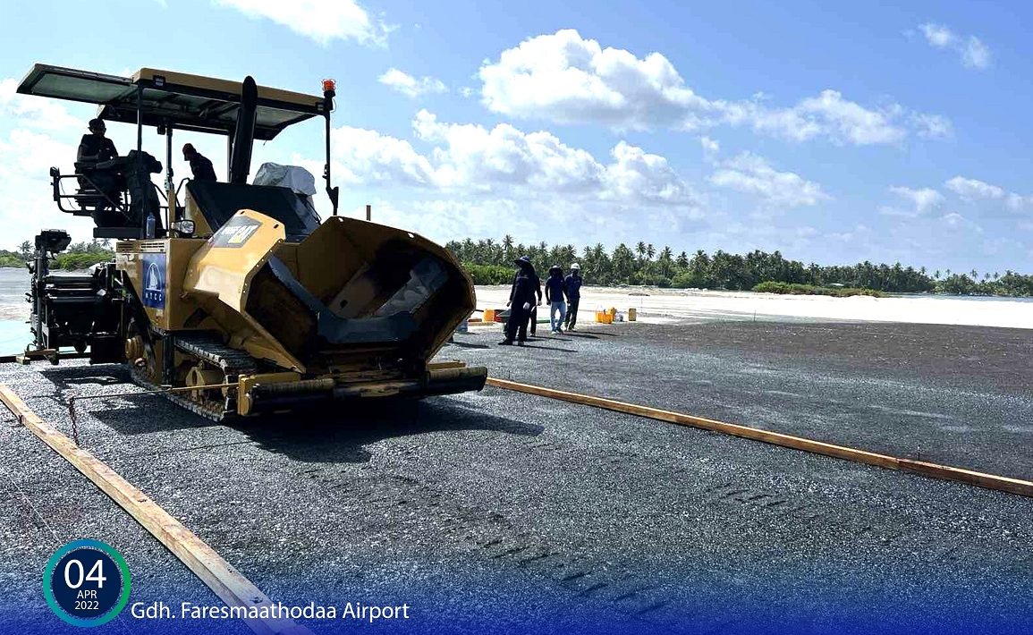 ފަރެސްމާތޮޑާ އެއަރޕޯޓު: ރަންވޭގެ ތާރުއެޅުމުގެ މަސައްކަތް ފަށައިފި