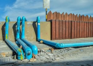 ޤަވާއިދާއި ޚިލާފަށް ބިމުން ފެންބޭރުކުރުމުން ޖޫރިމަނާކުރަން ފާސްކޮށްފި