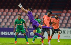 އީގަލްސްއިން މާޒިޔާ ބަލިކޮށް، ރެކޯޑު ނިމުމަކަށް ގެނެސްފި