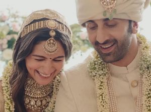 ރަންބީރާއި އާލިއާގެ ކައިވެނީގެ ލޯބި ރީތި ފޮޓޯތައް