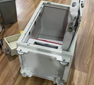 މީޑިއާ ކައުންސިލްގެ ތިޖޫރި ފަޅާލާ ފައިސާކޮޅު ވަގަށް ނަގައިފި