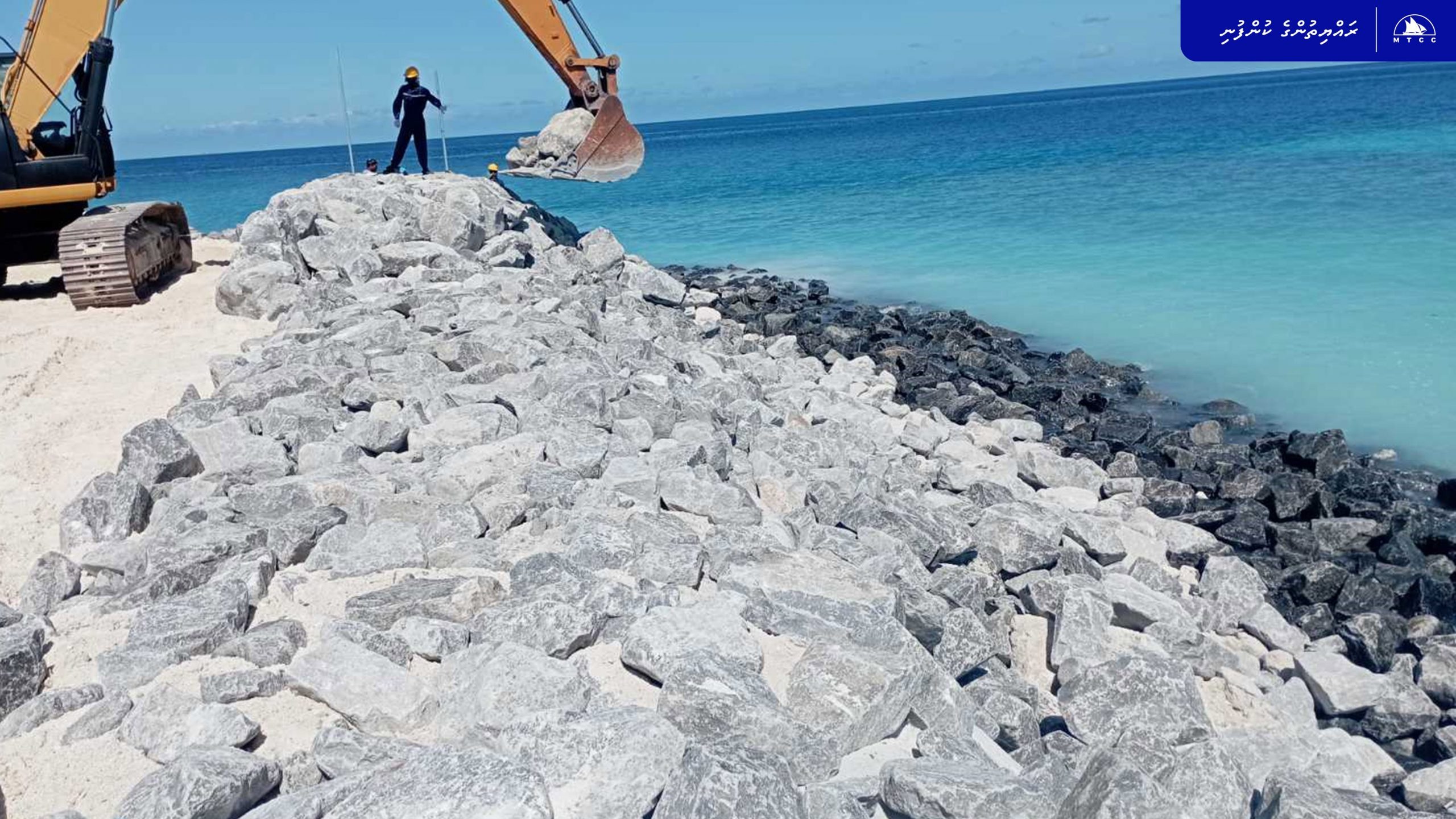 ފެލިވަރު ބަނދަރާ ބިންހިއްކާ މަޝްރޫޢުގެ ރިވެޓްމަންޓް މަސައްކަތް ފަށައިފި