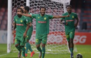 ވެލެންސިއާ ކޮޅަށް މާޒިއާއިން 13 ގޯލް ޖަހައިފި