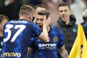 އޭސީ މިލާން ކަޑުވާލައި، އިންޓަރ މިލާން ފައިނަލަށް