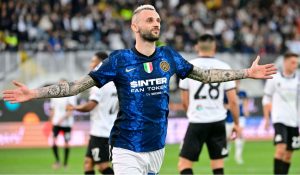 އިންޓަރ މިލާން މޮޅުވެ ދެވަނައަށް