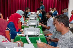 ފިތުރު ޒަކާތް ބަލައިގަތުން މާދަމައިން ފެށިގެން