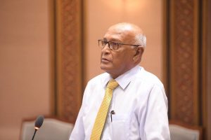 26 ސްޕެޝަލިސްޓް ޑޮކްޓަރުން އަންނަ މަހު ރާއްޖެ އަންނާނެ: ނަސީމް