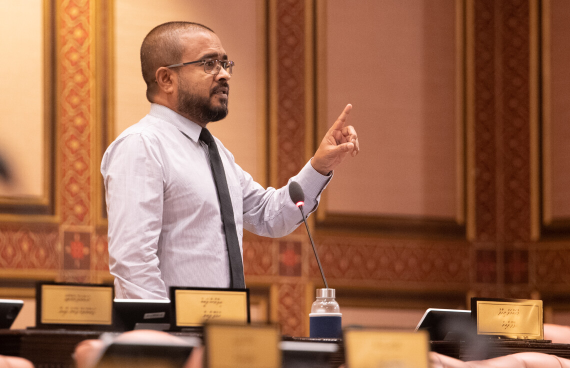 ފުރުސަތު ގެއްލުވާލީ ލީޑަރޝިޕުން، ކަރުބުޑުން އަޑުނެރެފަ ވާހަކަދެއްކުމަކުން ކަންކަމެއްނުވާނެ: ނިހާދު