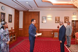 މިސްރުން ކަނޑައެޅި އައު ސަފީރު ރައީސްއަށް ފަތްކޮޅު އަރުވައިފި