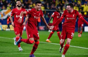 ޑިއާޒްގެ މޮޅުކުޅުމާއިއެކު ވިޔަރެއާލް ބަލިކޮށް ލިވަޕޫލް ފައިނަލަށް