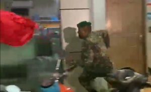 އެމްއެންޑީއެފް ޔުނީފޯމްގައި އިންޑިއާ ސިފައިން އުޅޭކަމުގެ ތުހުމަތު