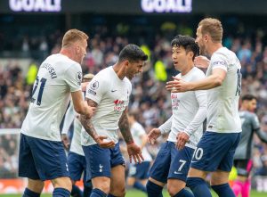 ލެސްޓާއަތުން ޓޮޓެންހަމްއަށް ފަސޭހަ މޮޅެއް