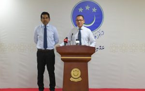 ލަންކާއަށް ވީގޮތް މެދުވެރިނުވުމަށް ކުންފުނިތަކާ ރިކަރަންޓް ޚަރަދު ކުޑަކުރަންޖެހޭ: އާދަމް ޝަރީފް