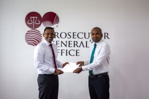ޑެޕިއުޓީ ޕީޖީއަކަށް ހައިކޯޓުގެ ކުރީގެ ފަނޑިޔާރު ސަމީރު