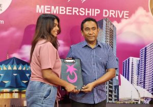 ޕީޕީއެމްއާއި ގިނަ ބަޔަކު ގުޅުނު ޖަލްސާ