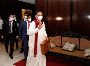 މަހިންދަ ރާޖަޕަކްސަގެ ކޮއްކޮ ބަސިލް ރާޖަޕަކްސަ ގާނޫނުހަދާ މަޖިލިހުގެ މެމްބަރުކަމުން އިސްތިއުފާ ދެއްވައިފި