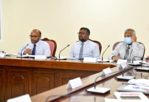 ޗައިނާ ލޯނުތަކަކީ ދަރަނީގެ ދަންތުރައެއް ނޫން: އަމީރު