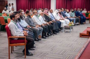 ޚިޔާލު ތަފާތުވެ، ބޮޑު ހަމަނުޖެހުމަކަށްގޮސް، މުޖުތަމަޢު ފަސާދަވަމުން ދާއިރުވެސް ފަތުވާ މަޖިލިސް ނިދާފަ!