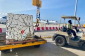 އެމެރިކާ އިން ފައިޒާ ވެކްސިންގެ އިތުރު 100،620 ޑޯޒް ދީފި