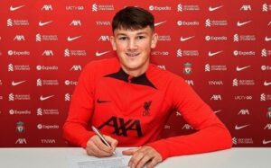 18 އަހަރުގެ ރަމްސީ ލިވަޕޫލަށް