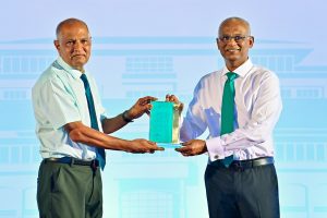 ޤައުމު ހިންގެވުމުގެ އެންމެ މުހިންމު ދައުރެއް އަދާކުރީ ރައީސް އޮފީހުގެ ދުވަސްވީ މުވައްޒަފުން: ރައީސް