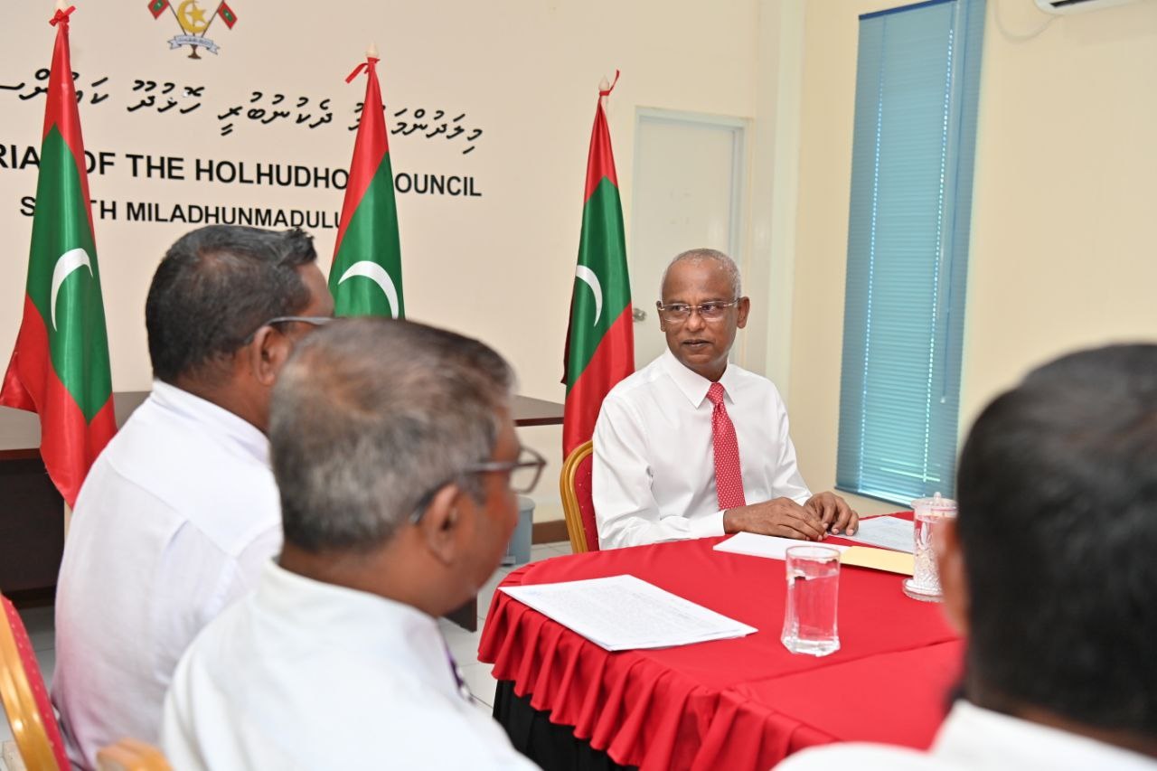 މޭނާ ސްކޫލް އެއް ކެންޕަސްއަކަށް ބަދަލުކުރުމުގެ މަސައްކަތް ރޭވިފައިވާ ގޮތަށް ކުރިޔަށްދާނެ: ރައީސް