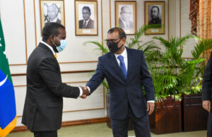 ދޮގު އިލްޒާމު އަޅުވާނަމަ، ޕާޓީގެ ރައީސްކަމާއި، މަޖިލިސް ރައީސްކަމުން އިސްތިއުފާ ދެއްވާ!