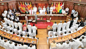 ސްރީ ލަންކާގެ ކެބިނެޓް އިސްތިއުފާ ދީފި