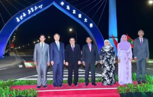 ރައީސް ޔާމީންގެ ތަރައްޤީގެ އެންމެބޮޑު ބިނާ ބްރިޖަށް 4 އަހަރު!