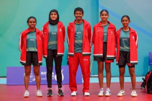 ޓީޓީ އަންހެން ޓީމުން ލޯމެޑެލް ހޯދައި ތާރީހުގެ ތެރެއަށް!