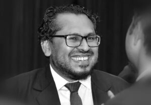 ހާޓް އެޓޭކެއް ޖެހިގެން ދުބާއީގައި ދިވެއްސަކު ނިޔާވެއްޖެ