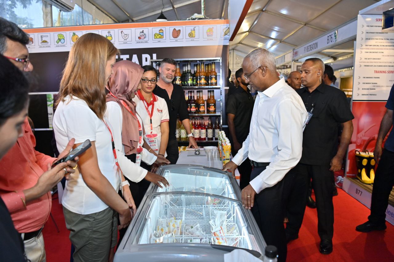 ރައީސް، ފުޑް އެންޑް ހޮސްޕިޓަލިޓީ ފެއަރއަށް ޒިޔާރަތްކުރައްވައިފި