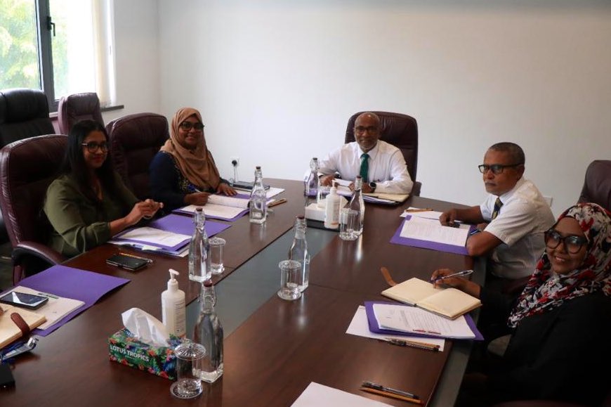 ފުރަތަމަ ފަހަރަށް ފޮރިންގ ސާވިސް އެޑްވައިޒަރީ ބޯޑު އެކުލަވާލައިފި