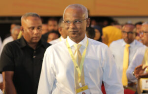 އޮތް ހަމަ އެކަނި ގޮތަކީ ޚިޔާލުތަފާތުވުންތަކާއެކު، ތަފާތު ޚިޔާލުތަކާއެކު ކުރިޔަށް ދިއުން: ރައީސް