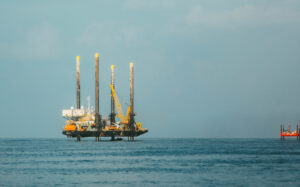 އިންޑިއާގެ އެހީގައި ހިންގާ މަޝްރޫއުތައް ހުއްޓިދާނެ ކަމުގެ ބިރެއް ނެތް: އެގްޒިމް ބޭންކު