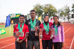 އެންމެ މޮޅު އެތުލީޓުގެ މަގާމު ސާއިދު އާއި ހިމްނާ ދިފާއުކޮށްފި