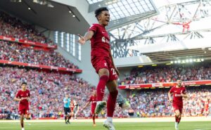 ބޯނަމައުތު ކޮޅަށް ލިވަޕޫލުން 9 ގޯލްޖަހައި ބޮޑު މޮޅެއް ހޯދައިފި